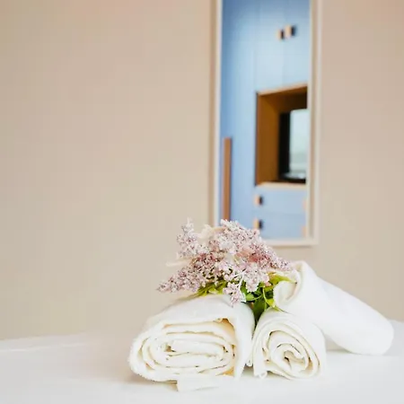 Domusky Attico - 8 Piano * Řím