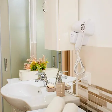 Domusky Attico - 8 Piano Řím